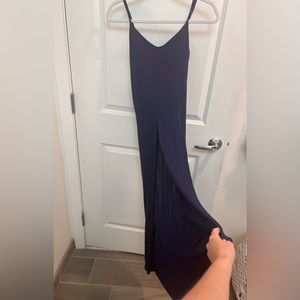 Guess XS tank top with belly button slit, navy, like new, smoke free home